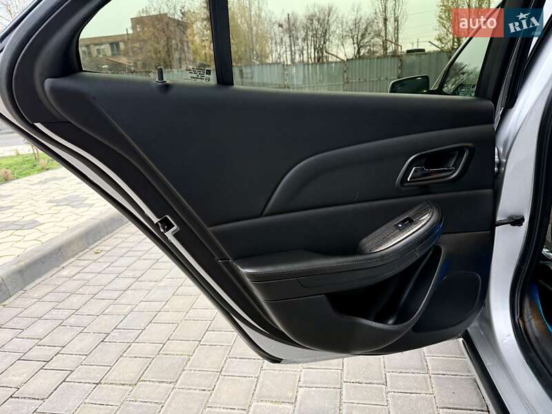 Седан Chevrolet Malibu 2013 в Одесі фото 60 Седан Chevrolet Malibu 2013 в Одесі