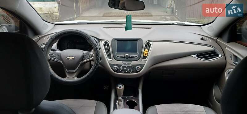 Седан Chevrolet Malibu 2017 в Подольске