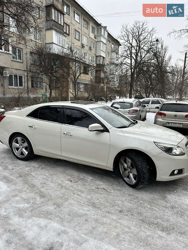Седан Chevrolet Malibu 2012 в Киеве фото 5 Седан Chevrolet Malibu 2012 в Киеве