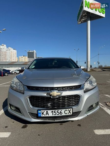 Седан Chevrolet Malibu 2015 в Киеве