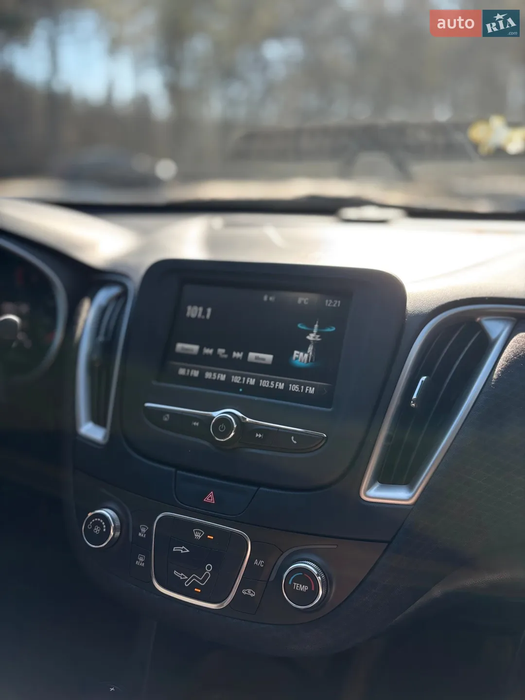 2017 Chevrolet Malibu - мініатюра 28