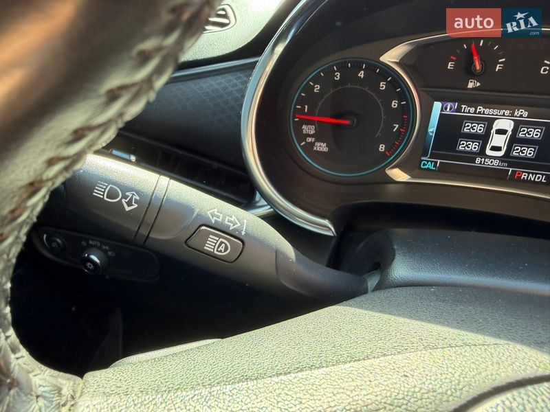 Седан Chevrolet Malibu 2018 в Павлограде