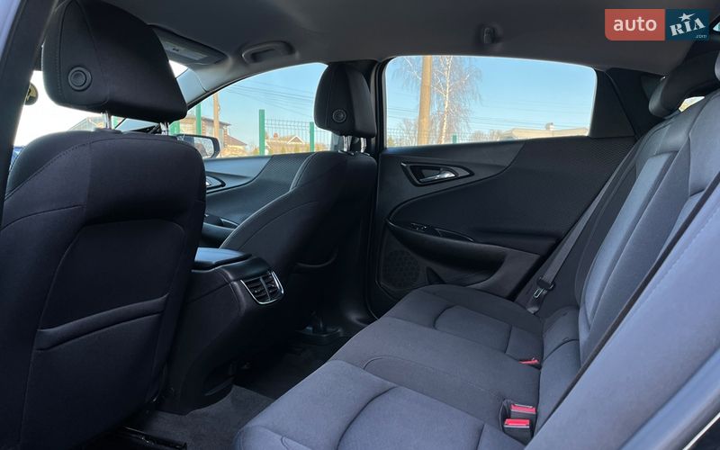 Седан Chevrolet Malibu 2017 в Коломые