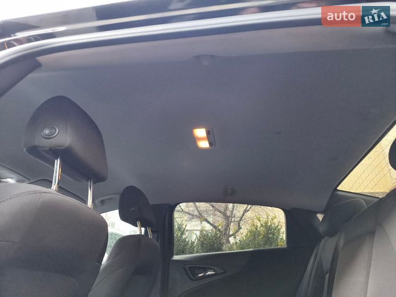 Седан Chevrolet Malibu 2018 в Кременчуці