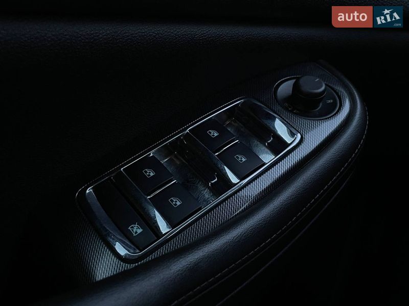 Седан Chevrolet Malibu 2012 в Киеве