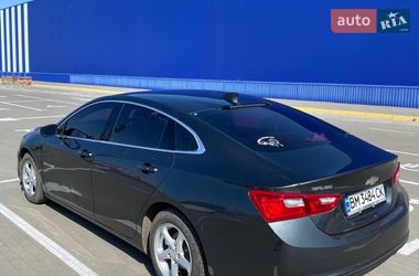 Седан Chevrolet Malibu 2017 в Сумах