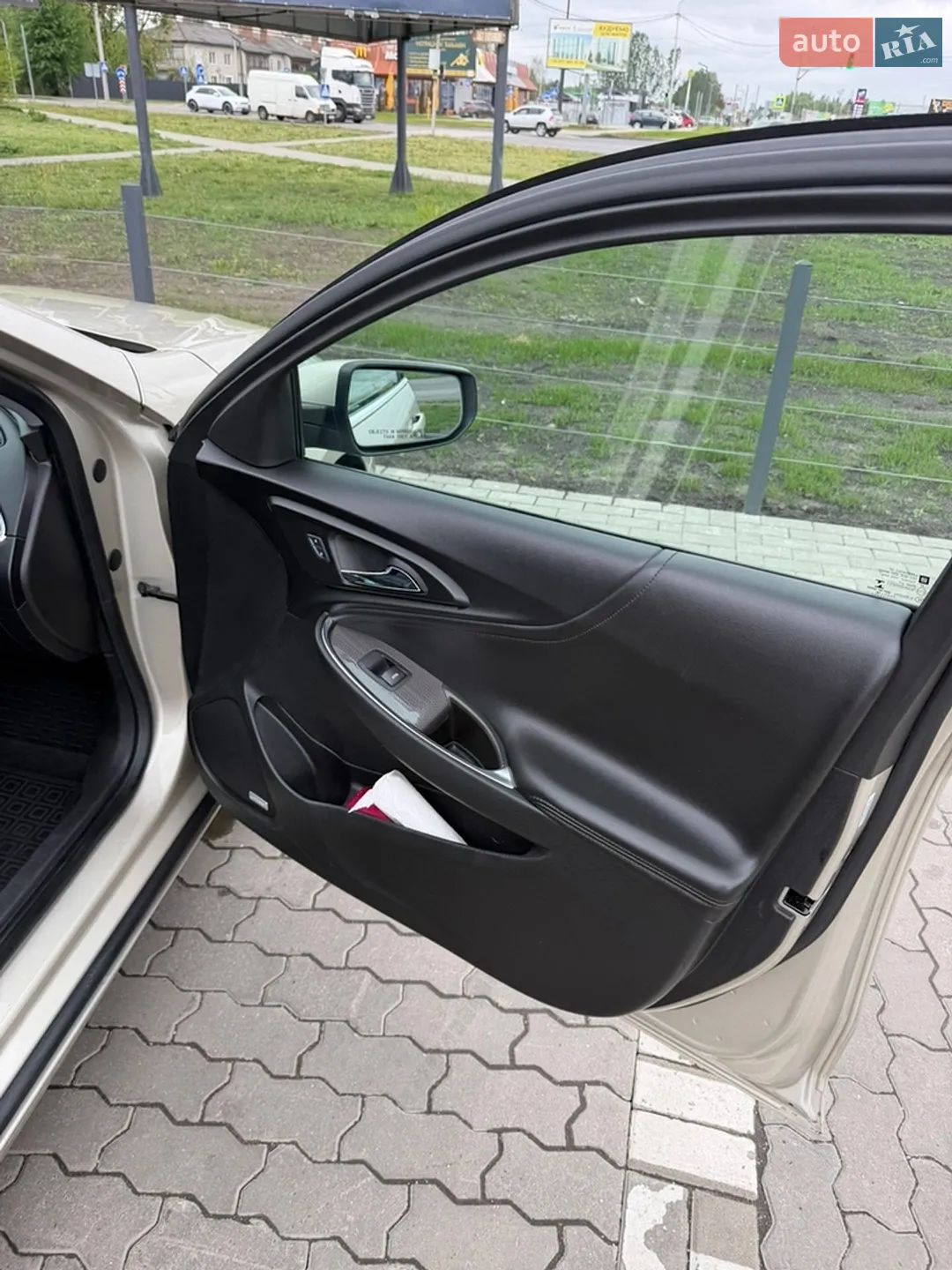 2016 Chevrolet Malibu - мініатюра 17