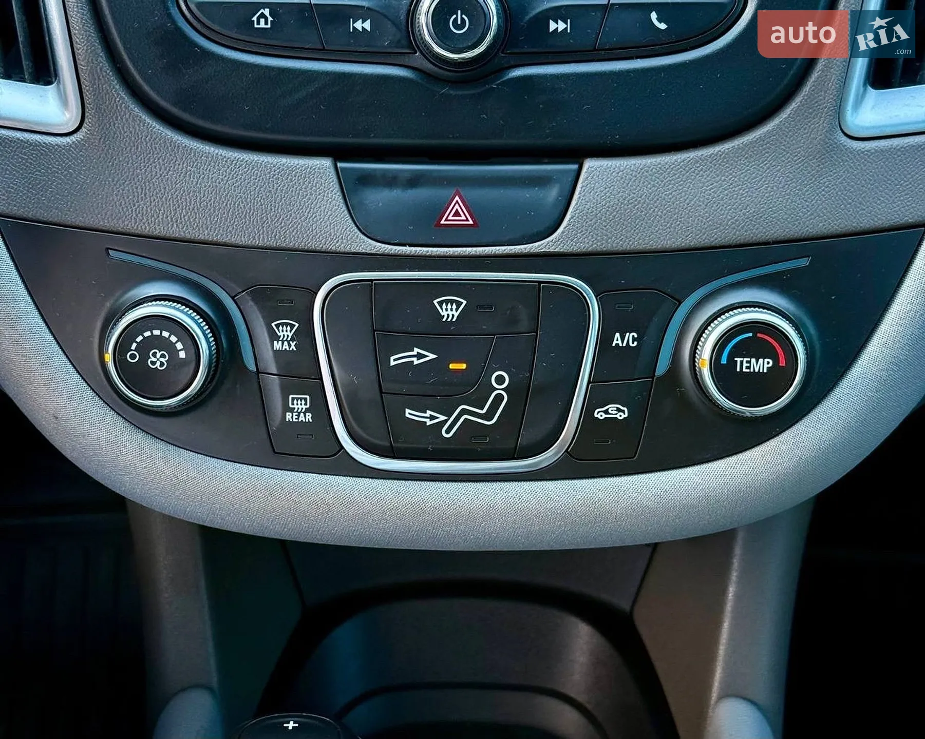 2017 Chevrolet Malibu - мініатюра 37