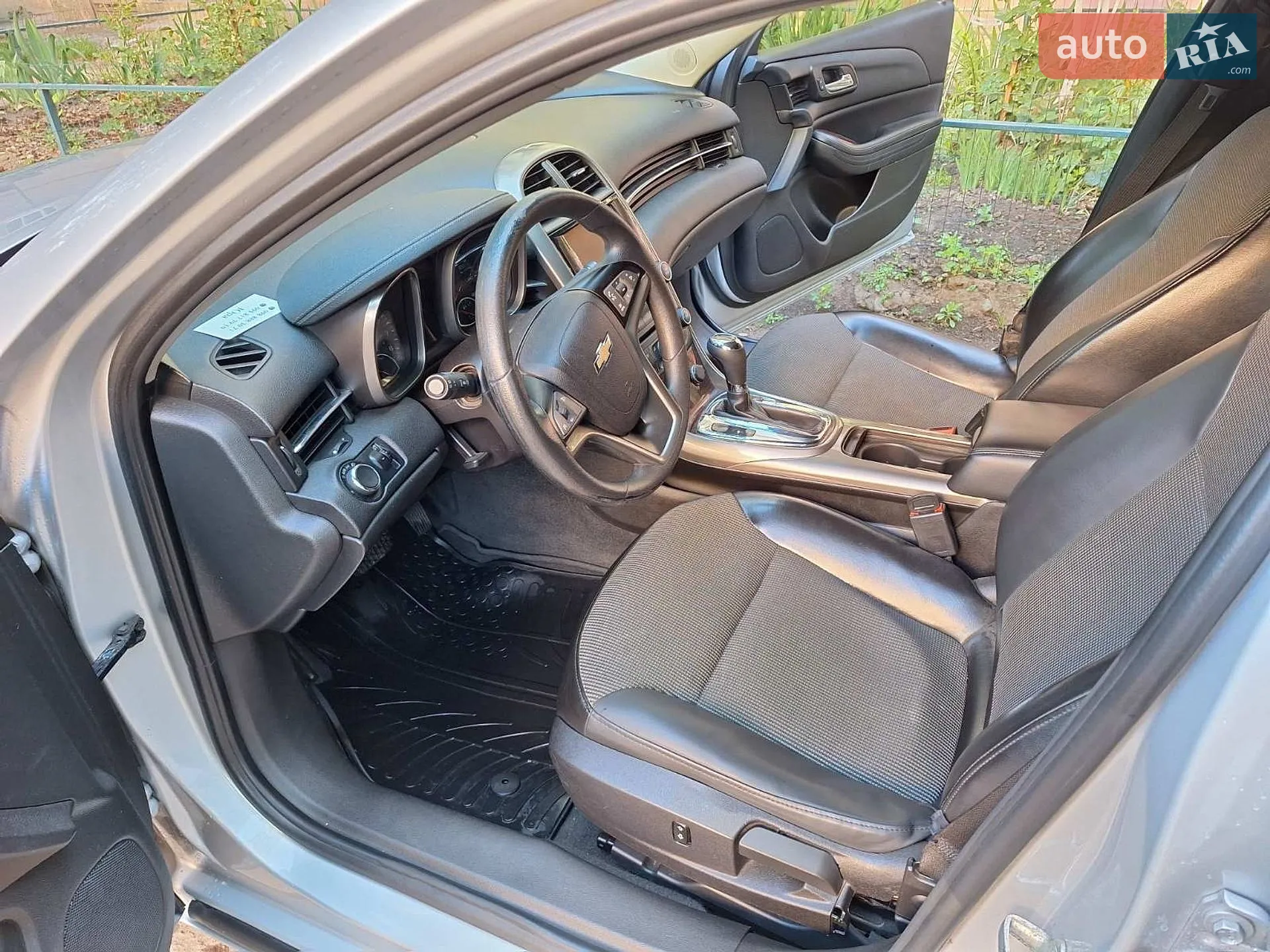2012 Chevrolet Malibu - мініатюра 21