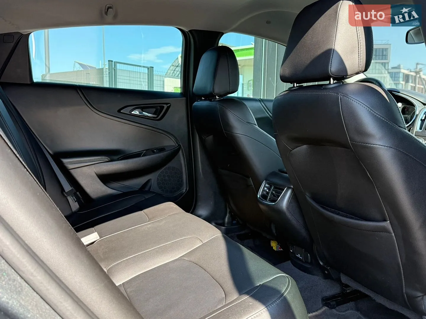2017 Chevrolet Malibu - мініатюра 12