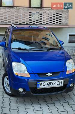 Хэтчбек Chevrolet Matiz 2009 в 