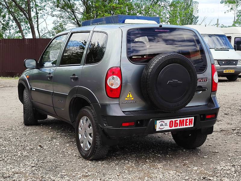 Позашляховик / Кросовер Chevrolet Niva 2012 в Кривому Розі фото 6 Позашляховик / Кросовер Chevrolet Niva 2012 в Кривому Розі