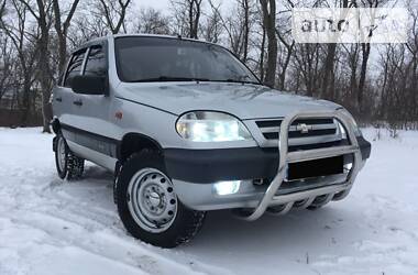 Внедорожник / Кроссовер Chevrolet Niva 2008 в Харькове