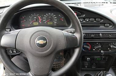 Внедорожник / Кроссовер Chevrolet Niva 2015 в Сребном