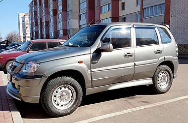 Позашляховик / Кросовер Chevrolet Niva 2006 в Луцьку