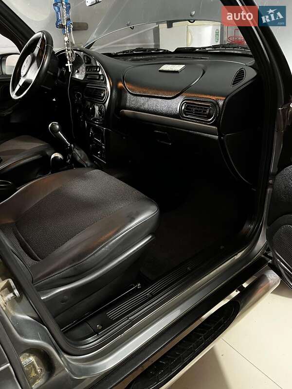 Позашляховик / Кросовер Chevrolet Niva 2010 в Збаражі фото 5 Позашляховик / Кросовер Chevrolet Niva 2010 в Збаражі