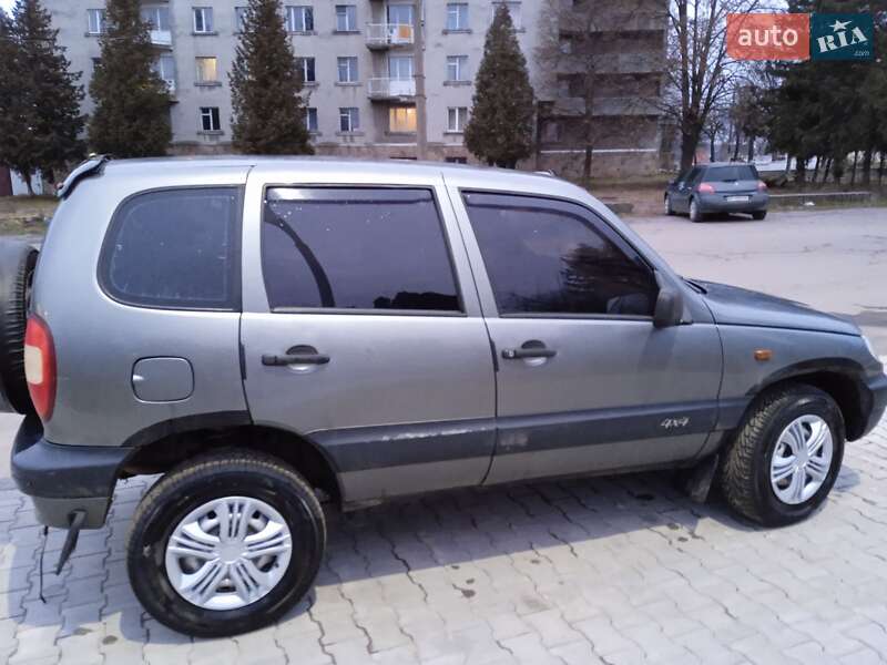 Позашляховик / Кросовер Chevrolet Niva 2006 в Кременчуці