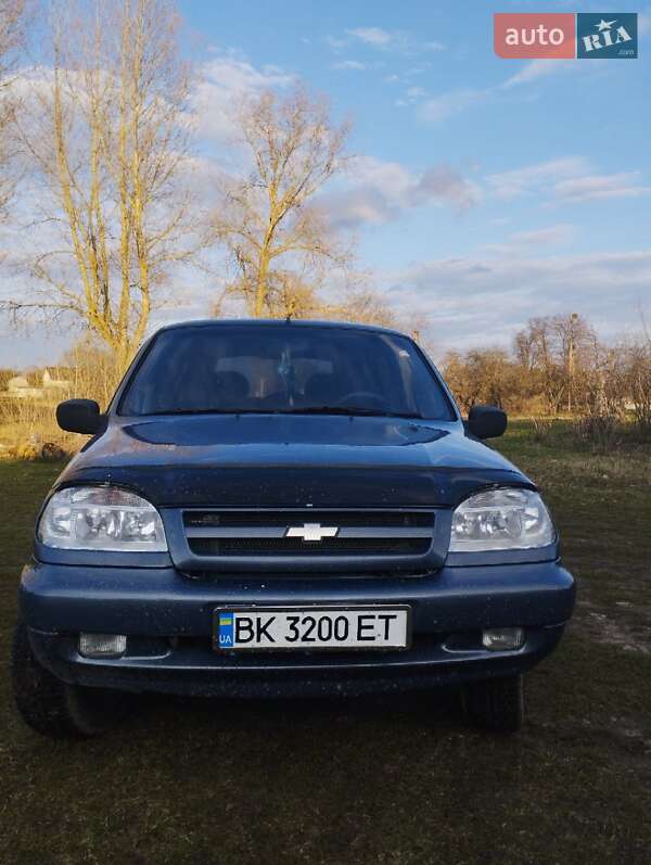 Хетчбек Chevrolet Niva 2008 в Острозі
