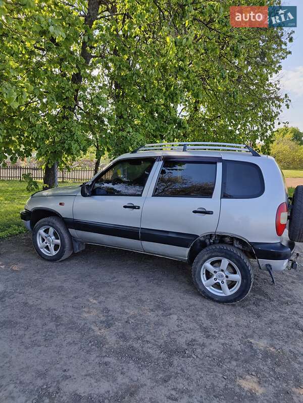 Chevrolet Niva 2006