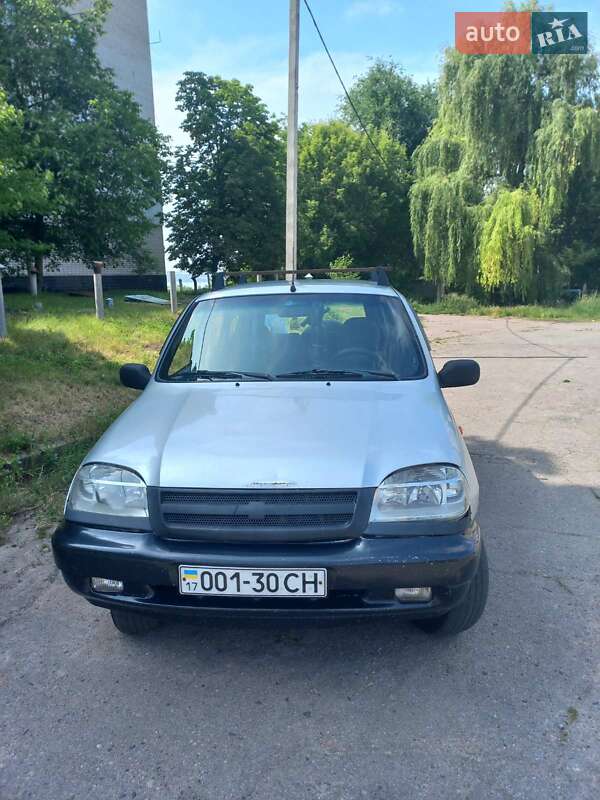 Позашляховик / Кросовер Chevrolet Niva 2004 в Верхньодніпровську