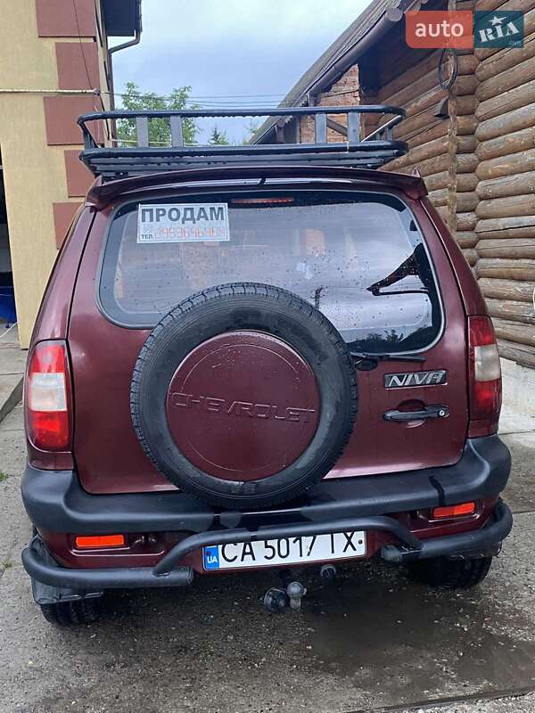 Внедорожник / Кроссовер Chevrolet Niva 2005 в Василькове