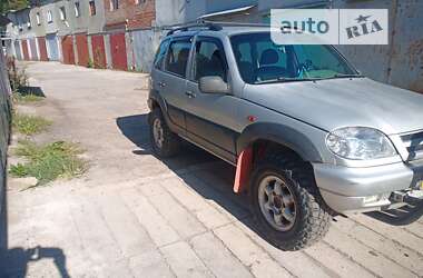 Внедорожник / Кроссовер Chevrolet Niva 2005 в Львове