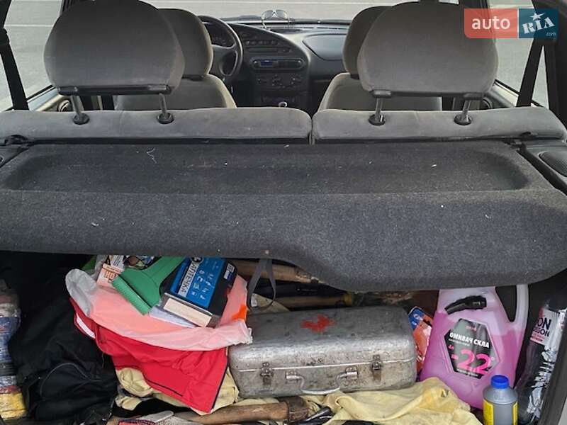 Внедорожник / Кроссовер Chevrolet Niva 2004 в Запорожье