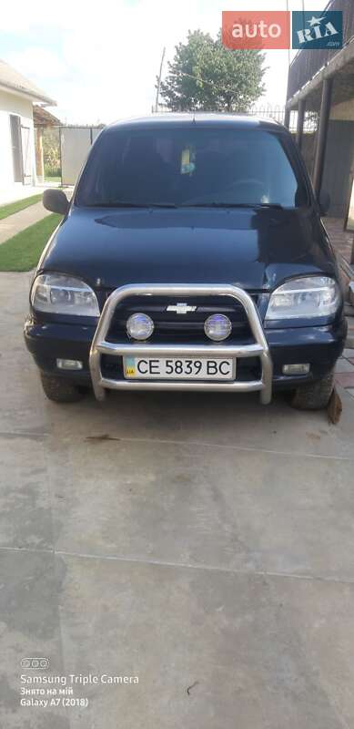 Позашляховик / Кросовер Chevrolet Niva 2006 в Заставній