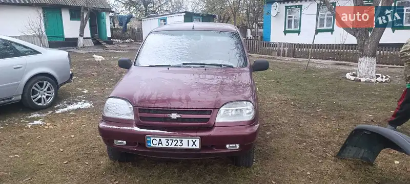 Chevrolet Niva 2005