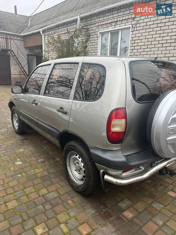 Внедорожник / Кроссовер Chevrolet Niva 2007 в Новомиргороде
