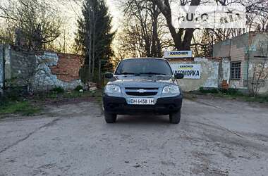 Позашляховик / Кросовер Chevrolet Niva 2010 в Кодимі