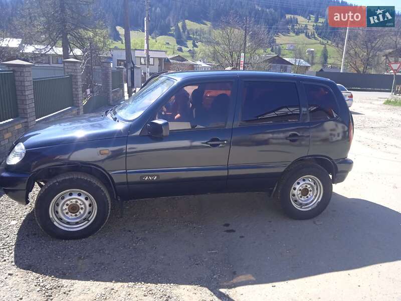 Позашляховик / Кросовер Chevrolet Niva 2007 в Івано-Франківську