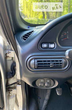 Внедорожник / Кроссовер Chevrolet Niva 2011 в Днепре