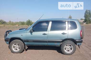 Внедорожник / Кроссовер Chevrolet Niva 2005 в Новомиргороде