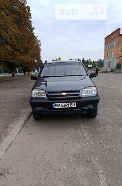 Внедорожник / Кроссовер Chevrolet Niva 2007 в Путивле