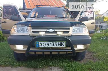 Внедорожник / Кроссовер Chevrolet Niva 2006 в Тячеве