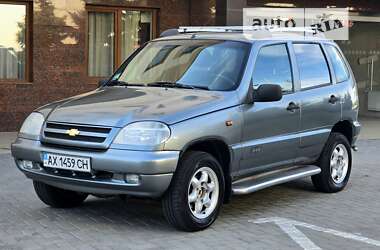 Позашляховик / Кросовер Chevrolet Niva 2006 в Харкові