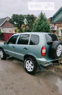 Позашляховик / Кросовер Chevrolet Niva 2008 в Запоріжжі