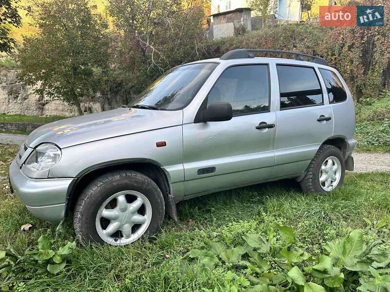 Внедорожник / Кроссовер Chevrolet Niva 2006 в Каменец-Подольском