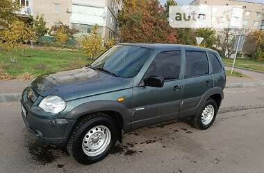 Позашляховик / Кросовер Chevrolet Niva 2010 в Вознесенську