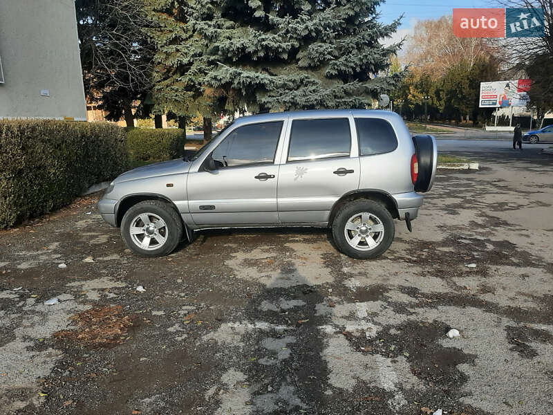 Позашляховик / Кросовер Chevrolet Niva 2007 в Чемерівцях