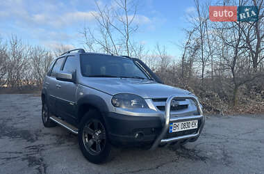 Внедорожник / Кроссовер Chevrolet Niva 2017 в Кобеляках