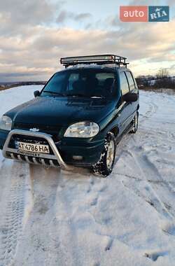 Позашляховик / Кросовер Chevrolet Niva 2004 в Болехові