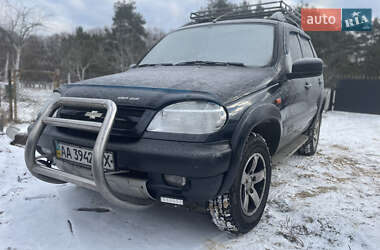 Позашляховик / Кросовер Chevrolet Niva 2006 в Києві