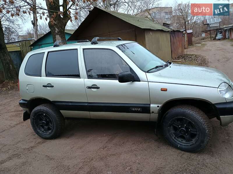 Chevrolet Niva 2006