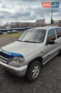 Позашляховик / Кросовер Chevrolet Niva 2005 в Чорноморську