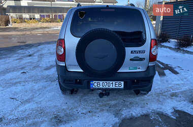 Позашляховик / Кросовер Chevrolet Niva 2011 в Козелеці