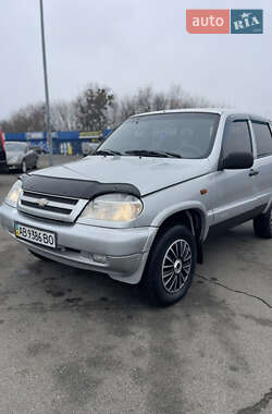 Внедорожник / Кроссовер Chevrolet Niva 2006 в Киеве