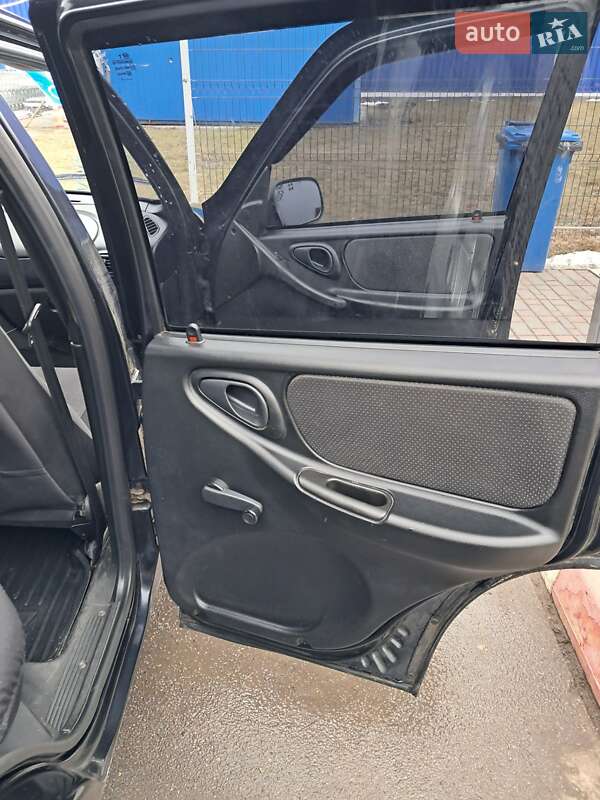 Позашляховик / Кросовер Chevrolet Niva 2007 в Ямполі