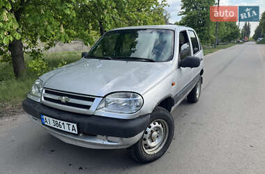 Внедорожник / Кроссовер Chevrolet Niva 2007 в Василькове